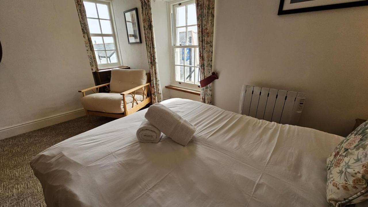 Hillside Cottage พอร์ทสแคทโท ภายนอก รูปภาพ