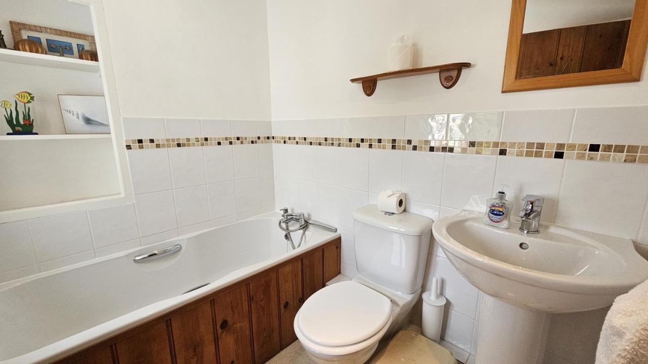 Hillside Cottage พอร์ทสแคทโท ภายนอก รูปภาพ